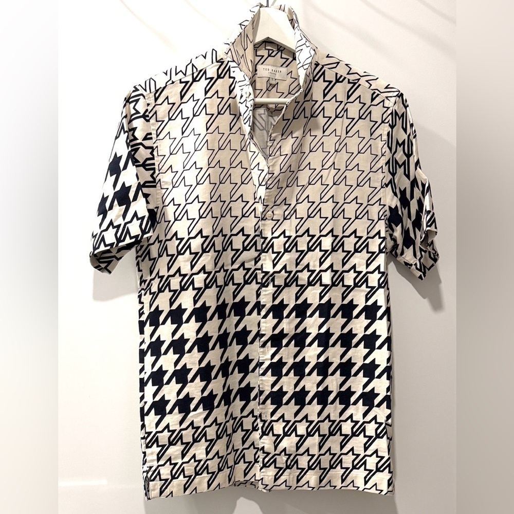 Ted Baker London Black White Houndstooth Short Sleeve Shirt NWOT